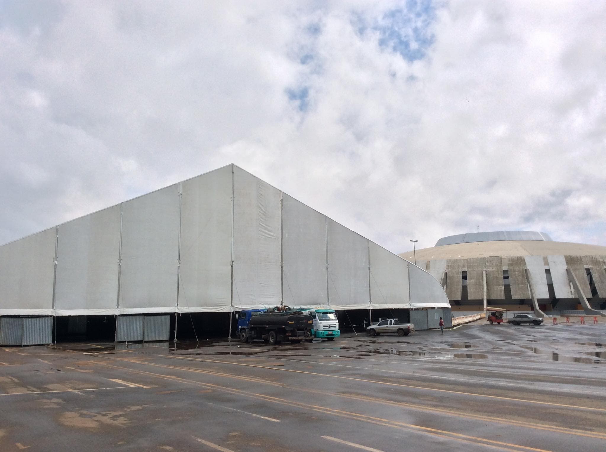 Limpeza de obra e eventos com caminhão pipa em Brasília